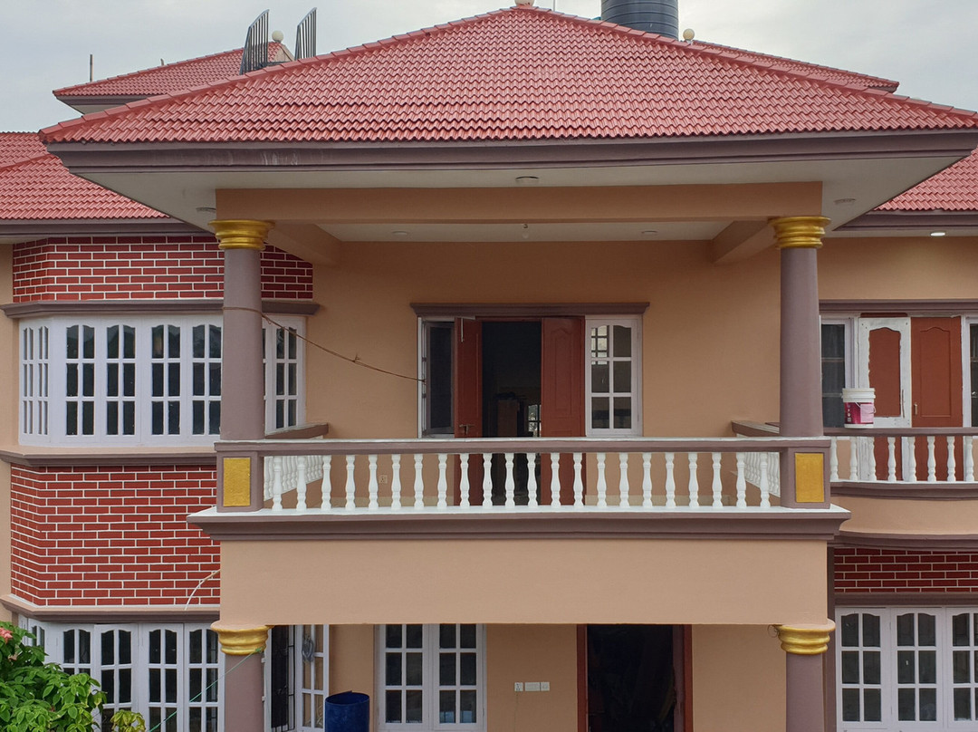 London House Resort
