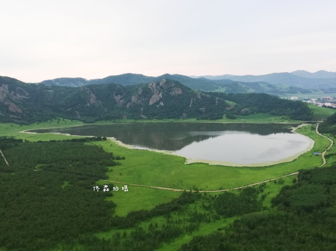 呼伦贝尔大草原景点图片