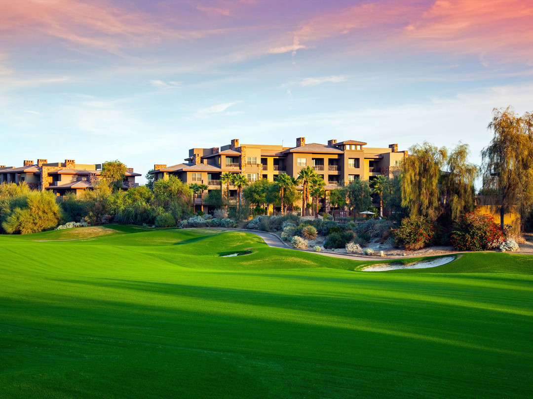 威斯汀沙漠柳别墅酒店主图