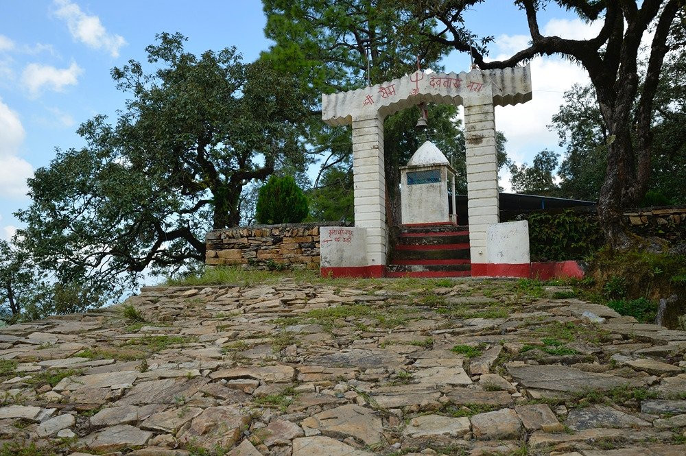 Saim Devta Temple景点图片