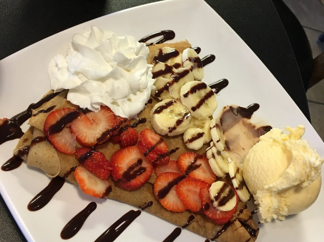Colados Coffee & Crepes