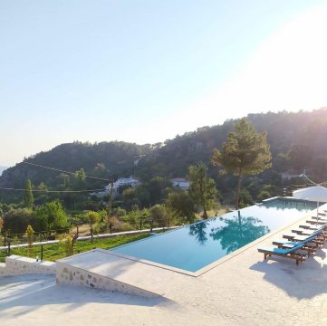 Turquoise Retreat-泳池