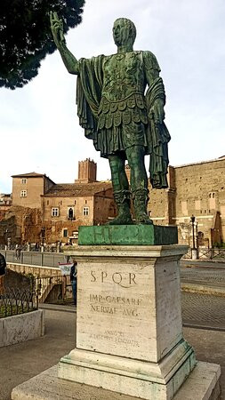 Via dei Fori Imperiali-罗马必去景点