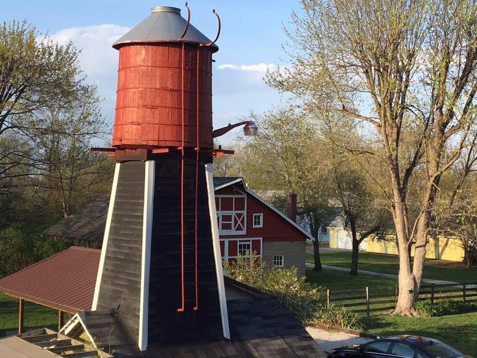 特雷霍特旅游景点-WaterTower Estates