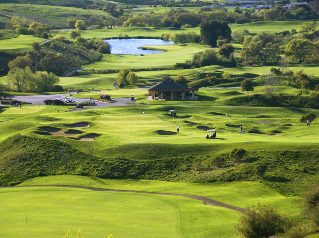 Cinnabar Hills Golf Club景点图片