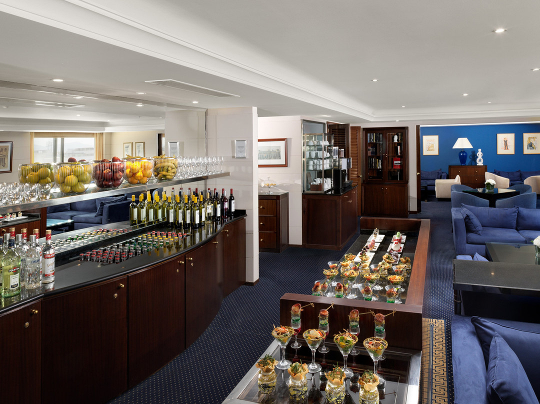 雅典神殿洲际酒店主图