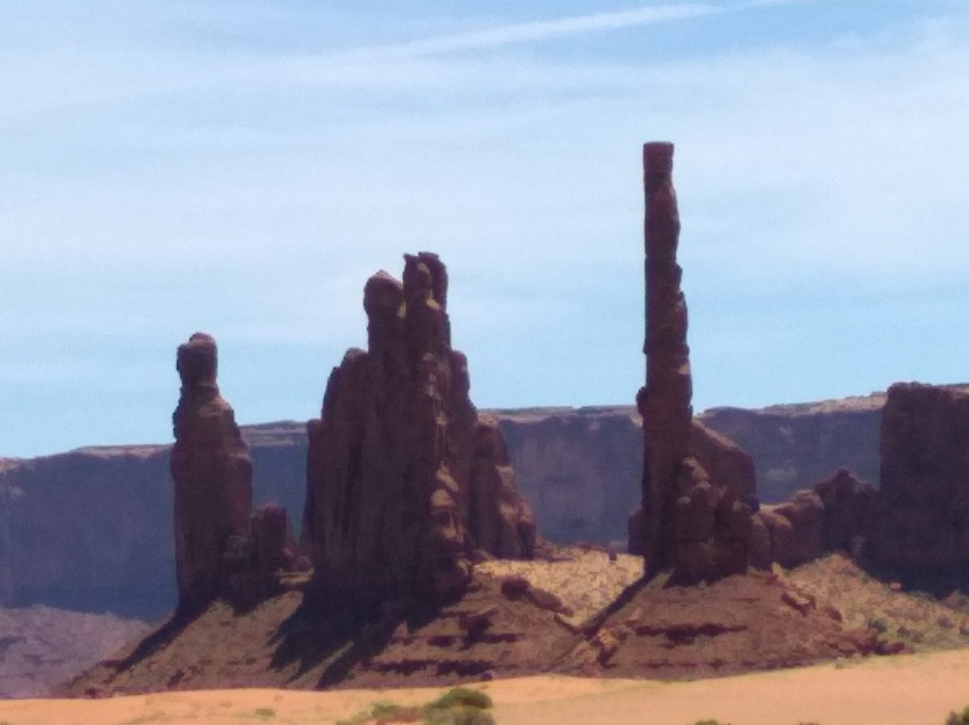 Totem Pole And Yei Be Chei-纪念碑公园必去景点