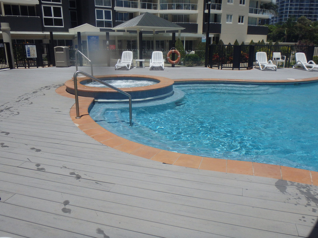 奥特瑞格友好城市酒店主图