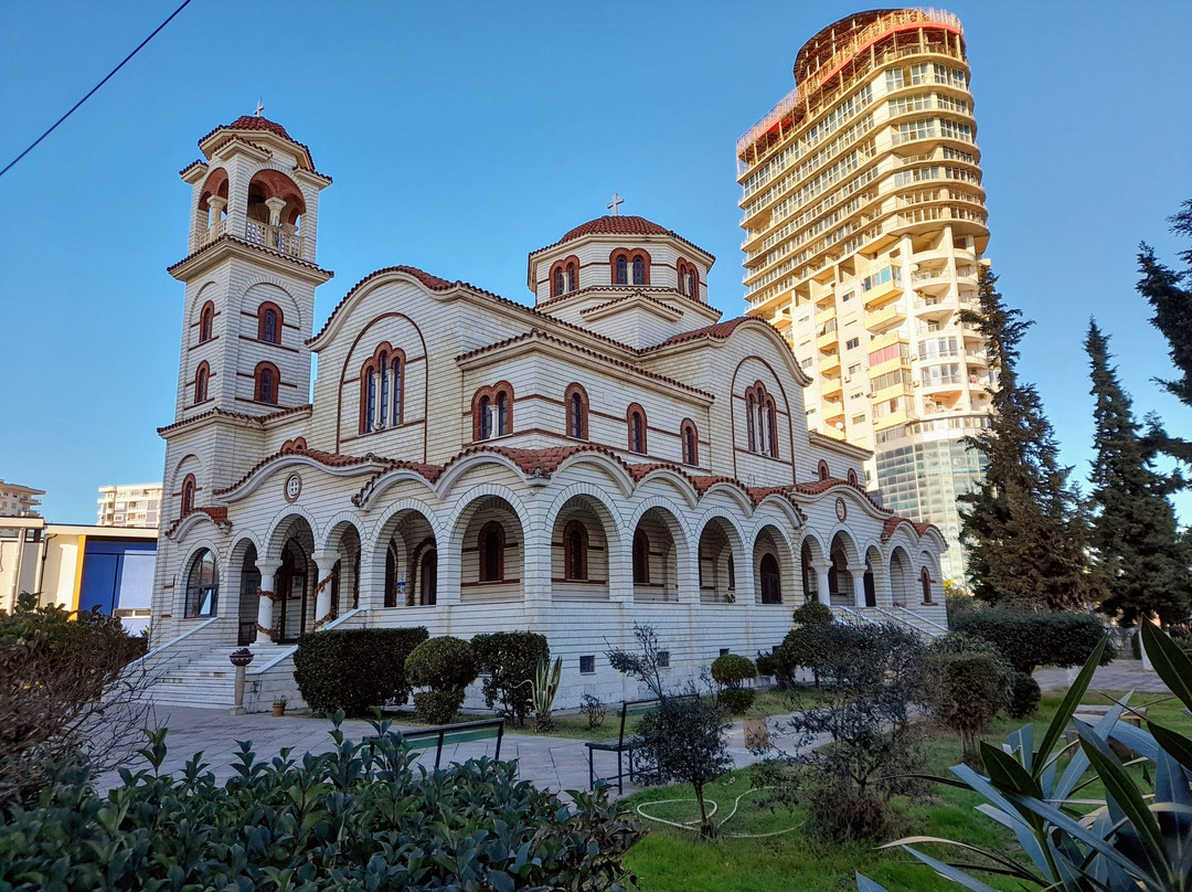 Ortodox Church Of Saint Pavel And Saint Ast Durres景点图片