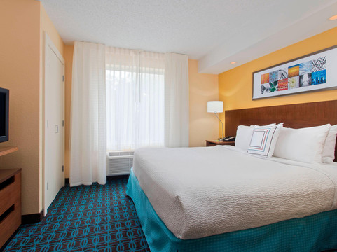 坦帕布兰登万枫酒店及套房主图