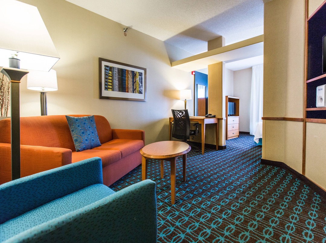 Fairfield by Marriott Inn & Suites Toledo North主图