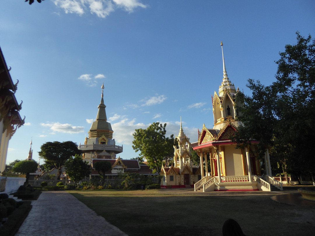 Wat Phothisomphon景点图片
