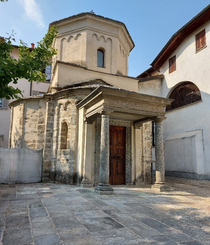 Battistero di S. Giovanni di Mariano Comense-马里亚诺科门塞必去景点