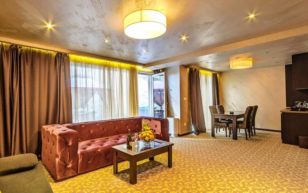 Royal Spa Hotel主图