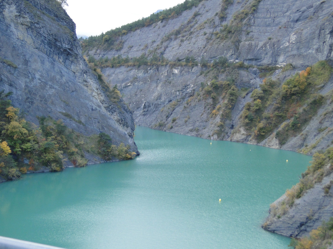 Passerelle de l’Ebron景点图片