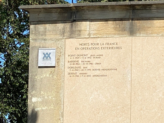 Ile Du Souvenir-里昂必去景点