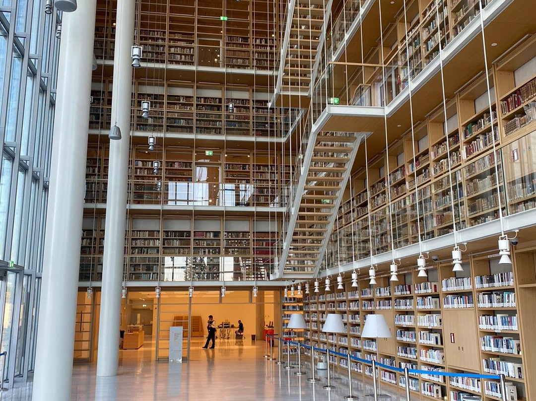 Stavros Niarchos Foundation Cultural Centre-卡利地亚必去景点