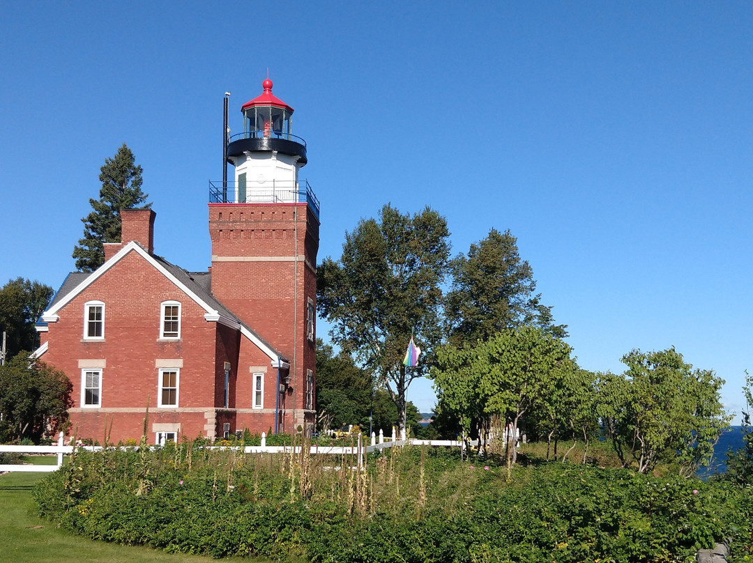 Big Bay Point Lighthouse Bed and Breakfast主图