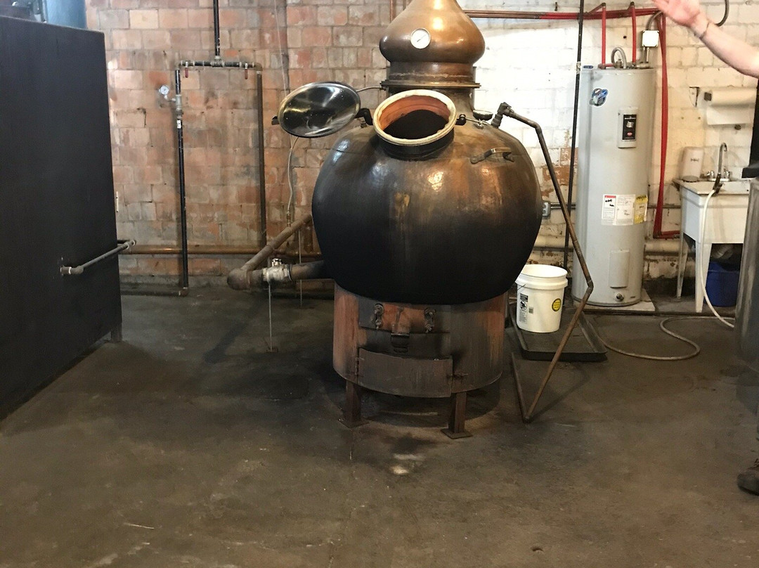 Barrel House Distillery景点图片