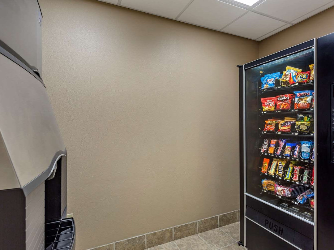 Comfort Inn & Suites主图