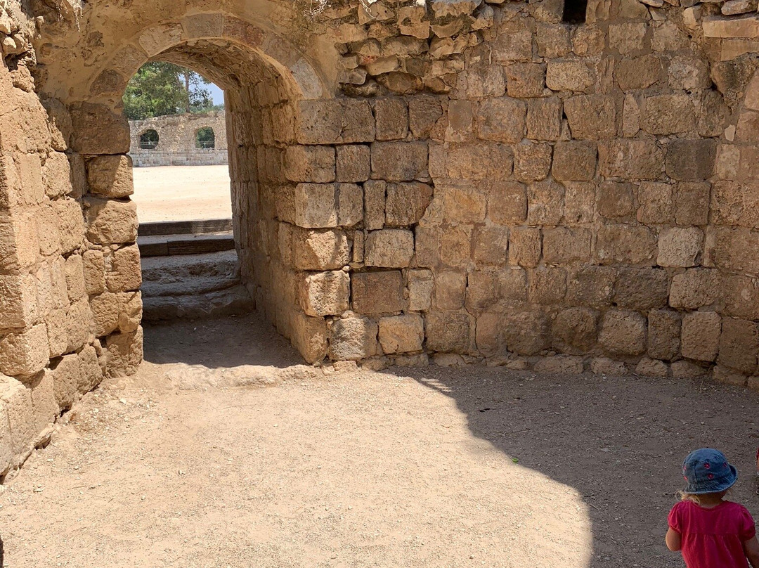 Antipatros Fort, Yarkon National Park, Tel Afek景点图片
