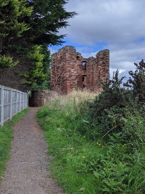 MacDuff Castle-East Wemyss必去景点