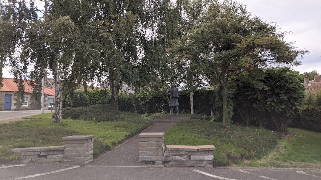 Jimmy Shand Statue-Auchtermuchty必去景点