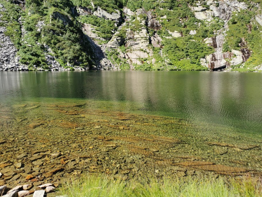 Lago della Vecchia景点图片