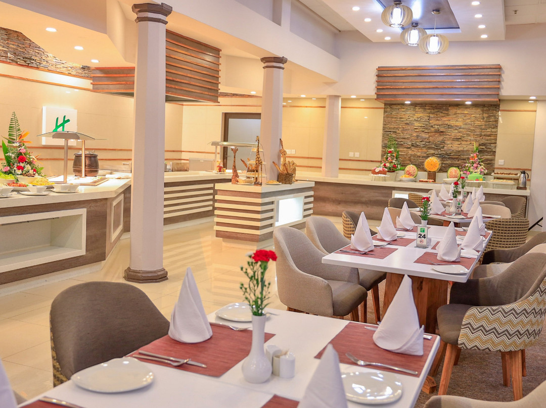 Holiday Inn Harare, an IHG hotel主图