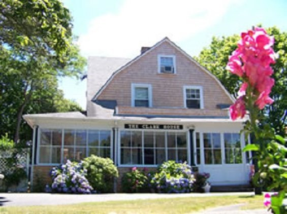 Clark House Inn