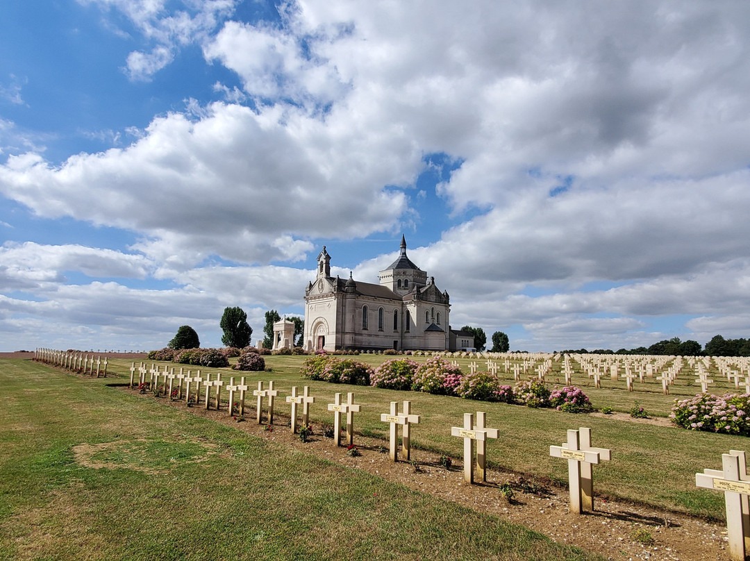 Nécropole Nationale Française de Notre-Dame de Lorette景点图片