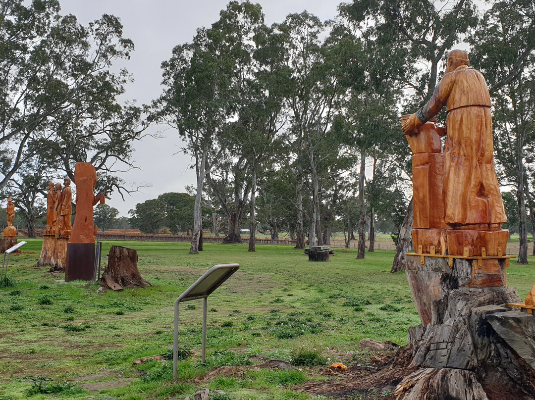 Father Woods Park-潘娜拉必去景点