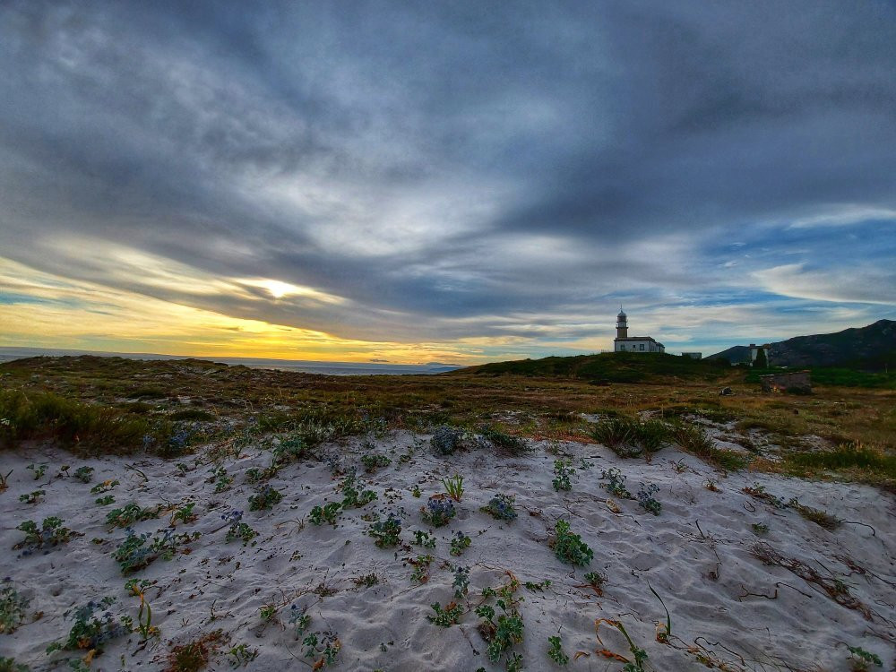 Faro de Louro景点图片