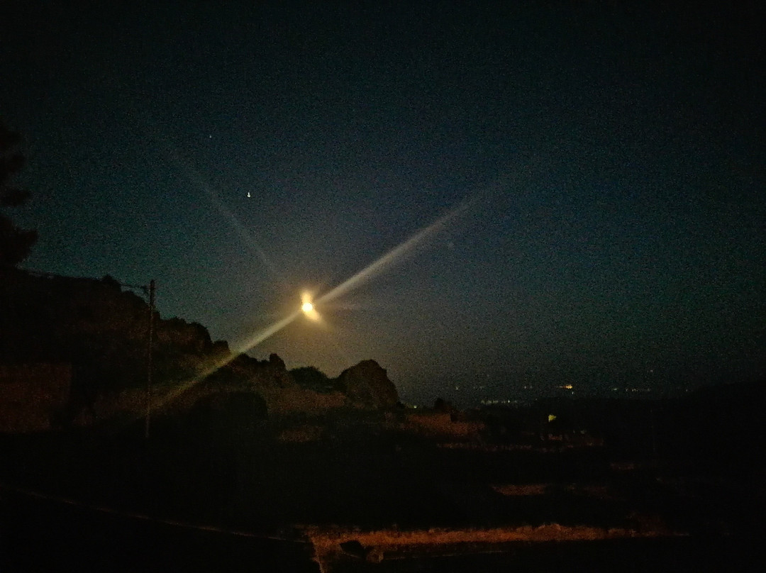 Dana Moon Hotel主图