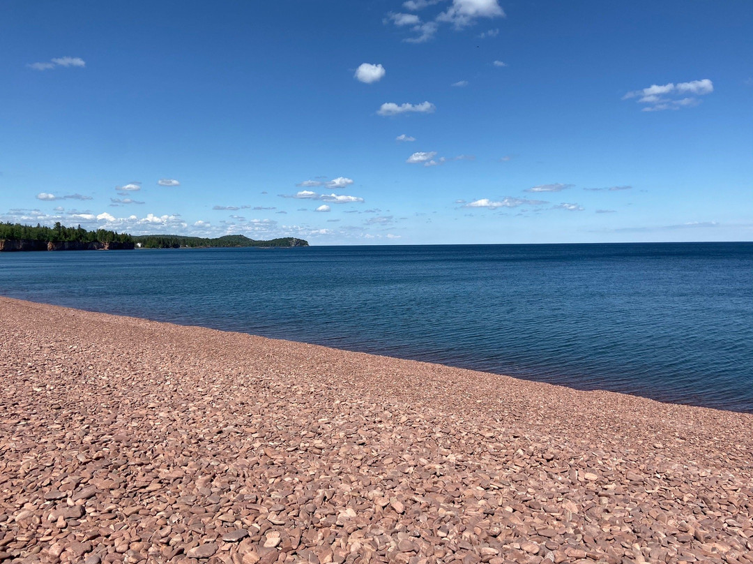 Iona's Beach Scientific and Natural Area-Two Harbors必去景点