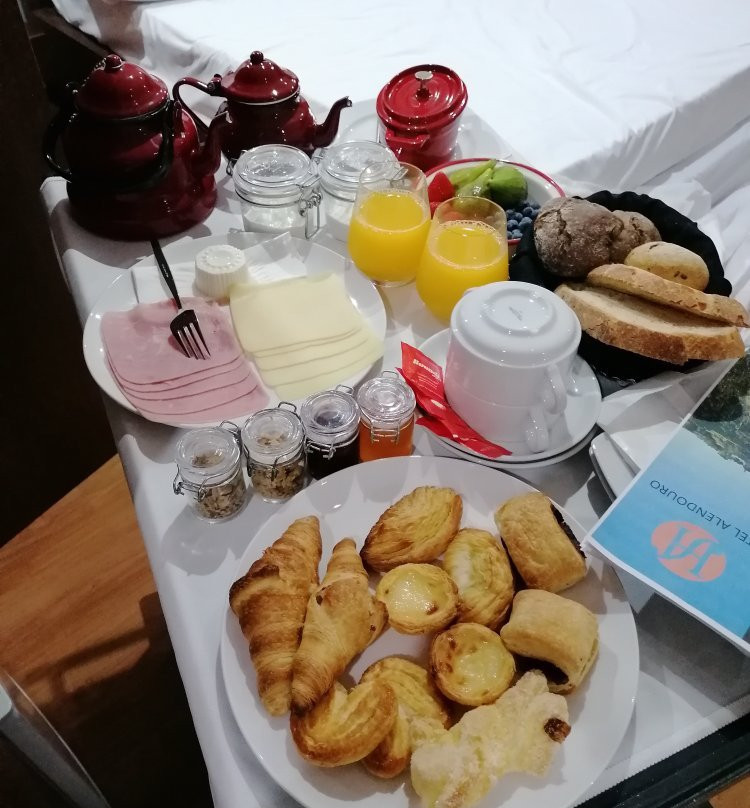 Hotel Alendouro主图