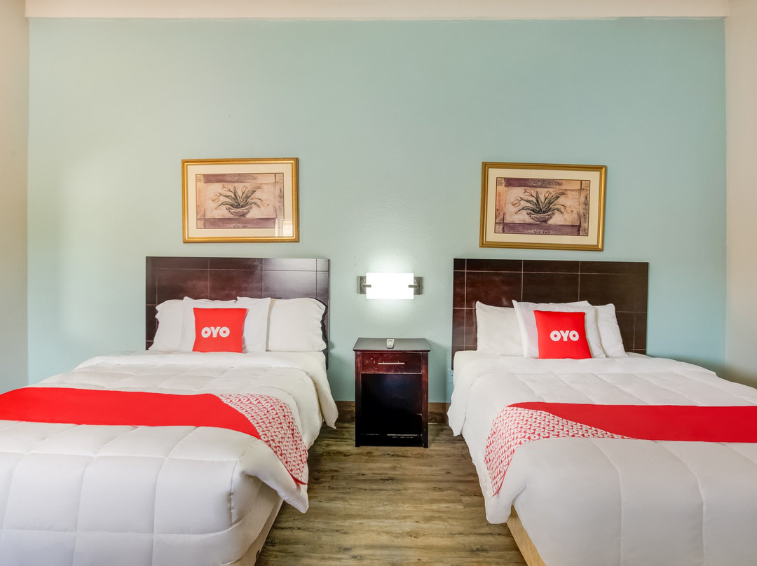 Hotel Lake Charles LA I-10主图