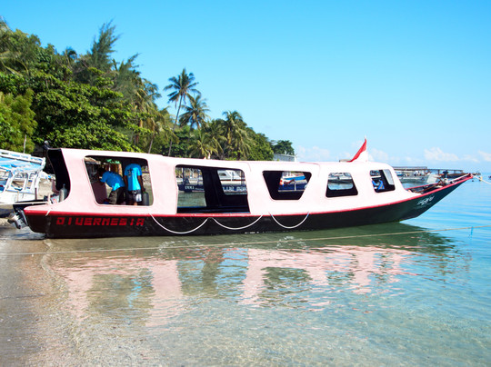 Teluk Nare-Pemenang必去景点