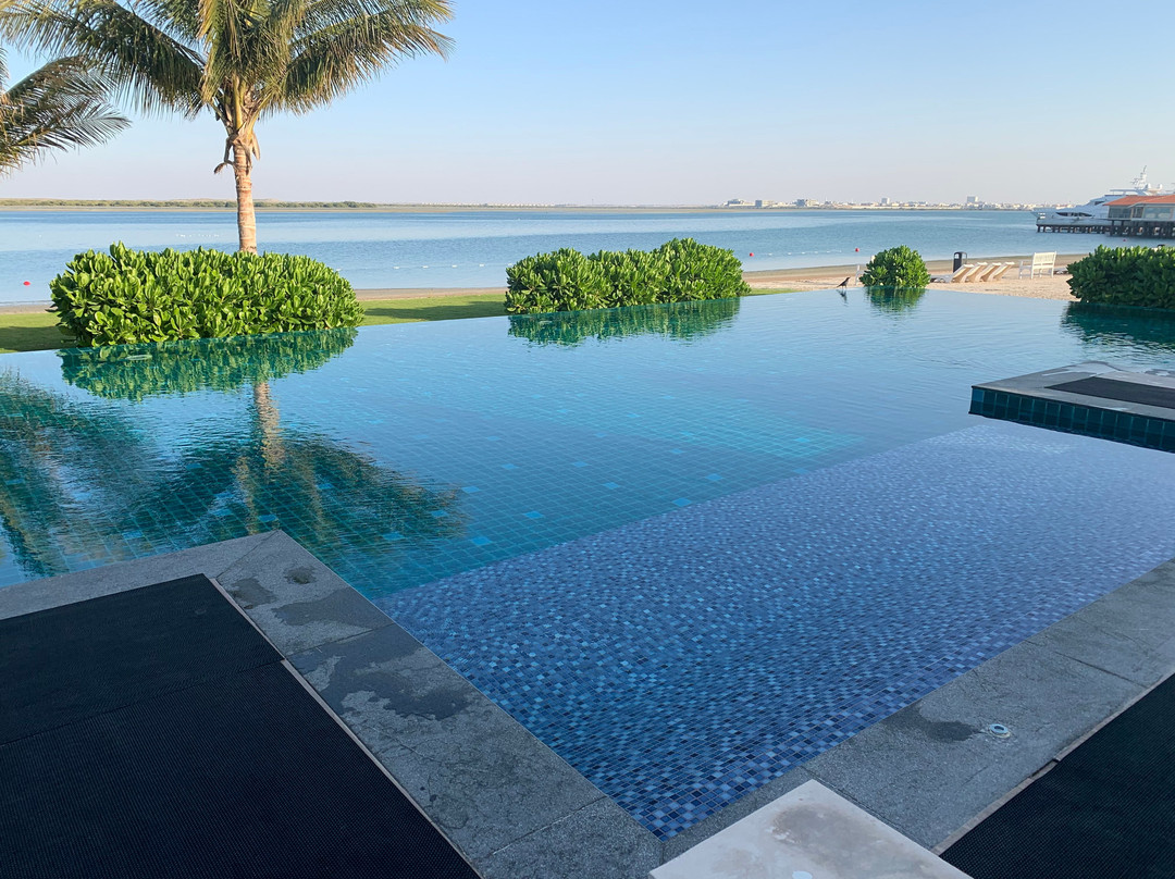 珍珠滩酒店主图