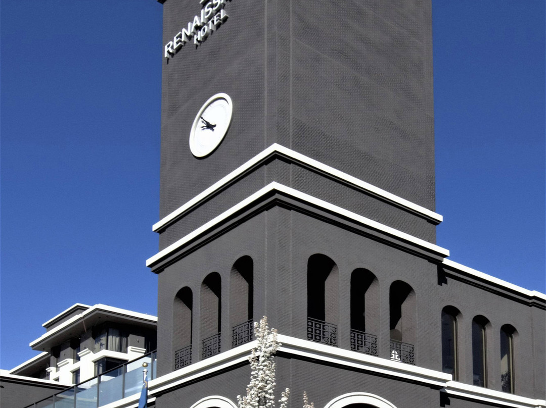 锡耶纳酒店主图