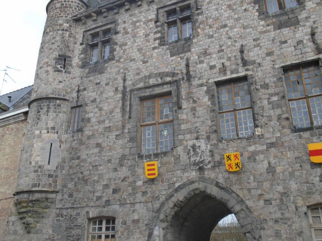 Eglise Saint-Wasnon-Conde-sur-l'Escaut必去景点