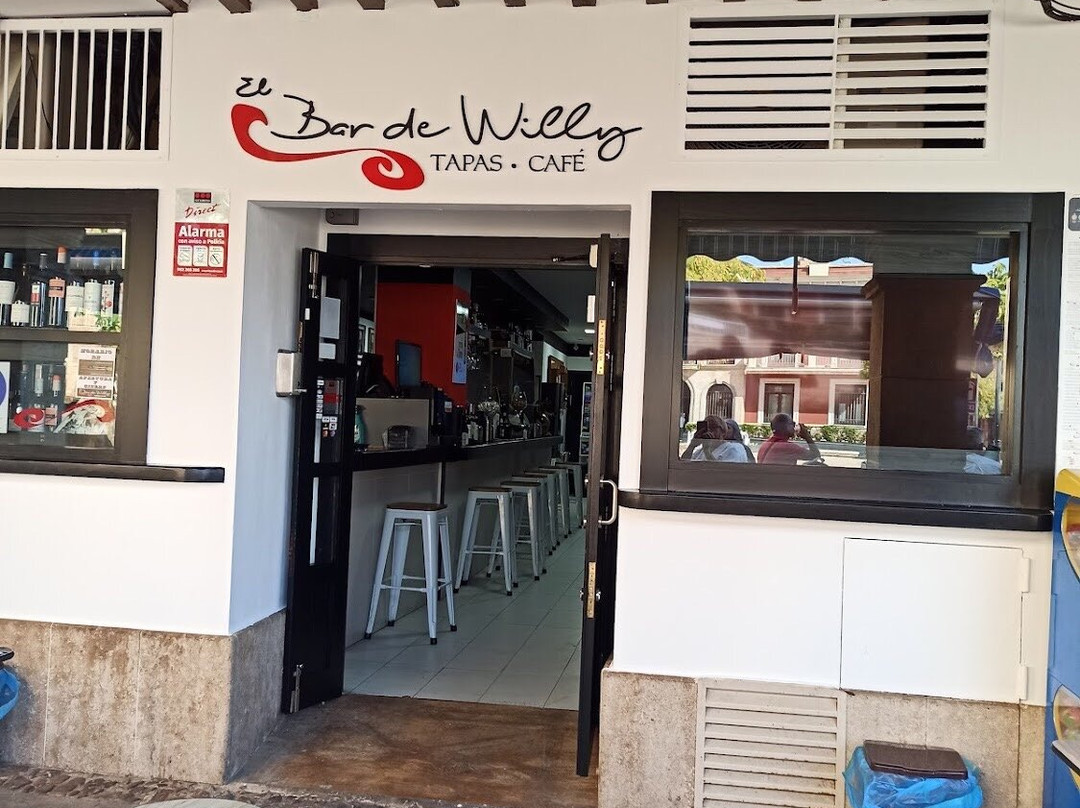 EL BAR DE WILLY TAPAS Y CAFÉ