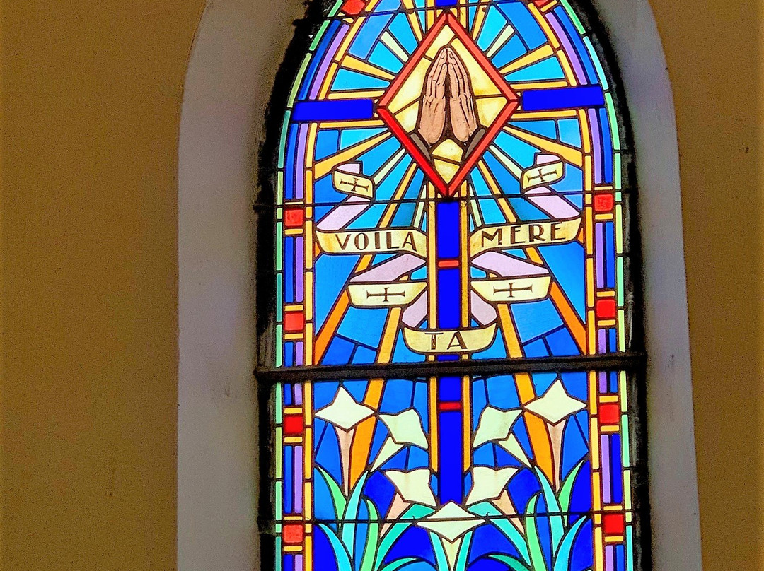 Eglise Saint-Jean de l'Habit-Guesnes必去景点