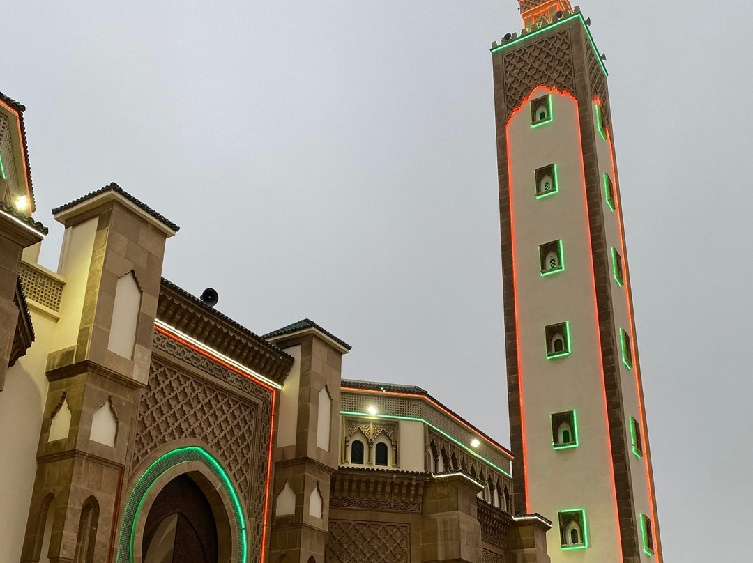 Abdou Taxi 404 Agadir-阿加迪尔必去景点