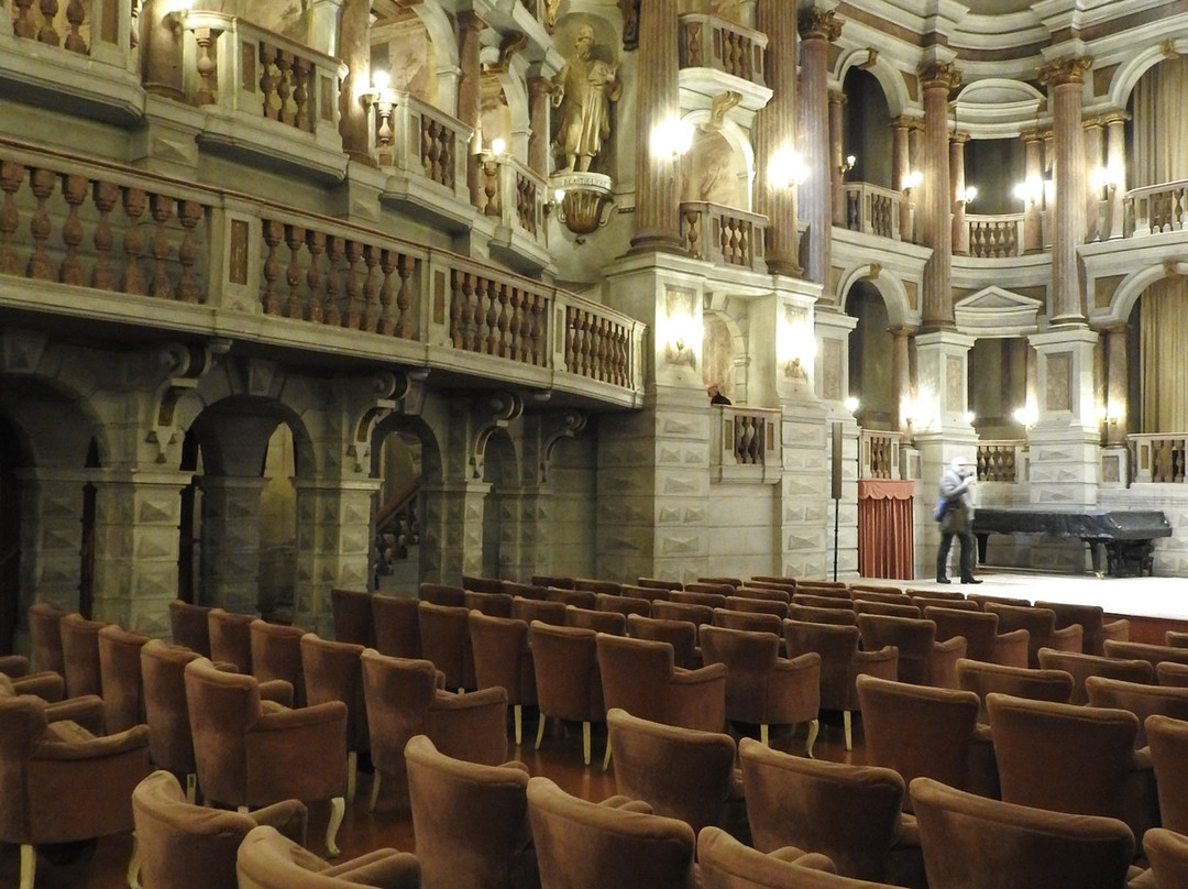 Teatro Bibiena-曼托瓦必去景点