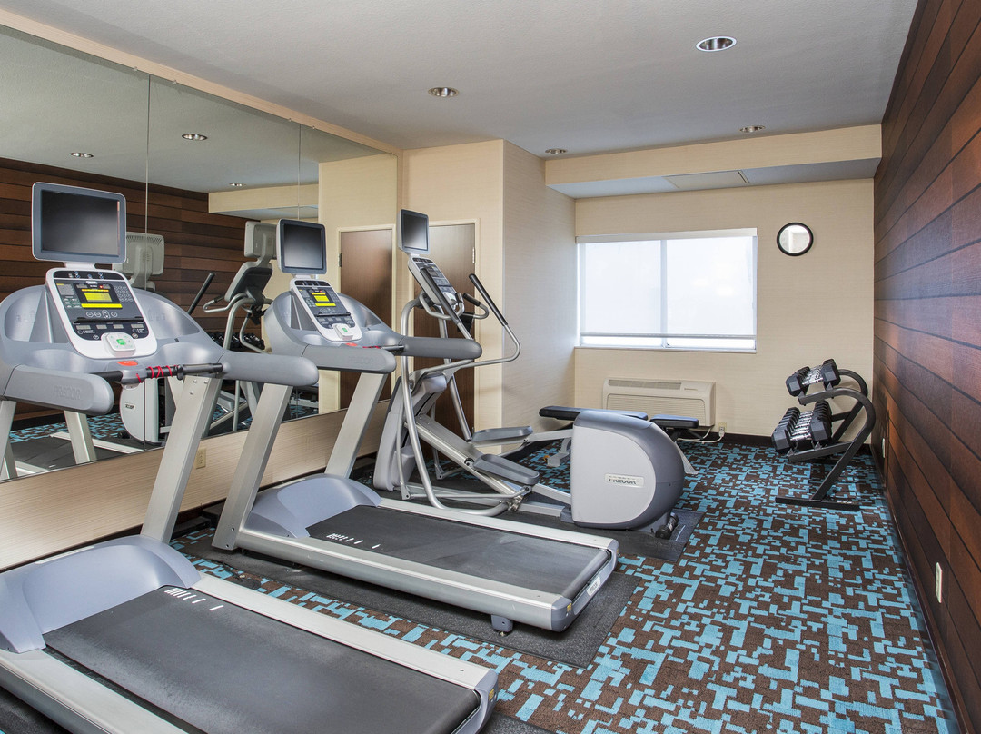 Fairfield Inn & Suites Oshkosh主图