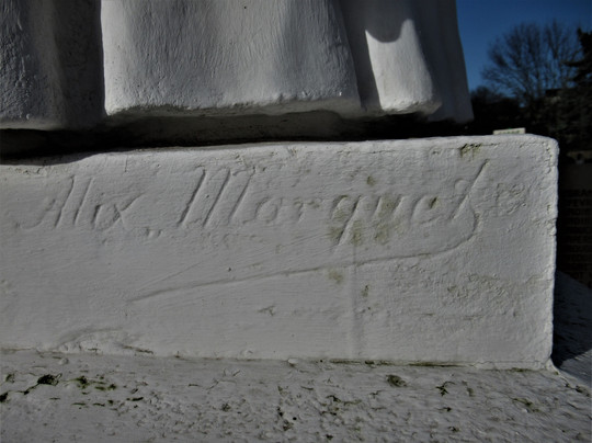 Monument communal-Pierrefitte-sur-Seine必去景点