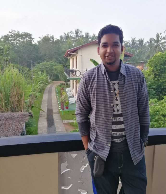 New Peacock Resort主图