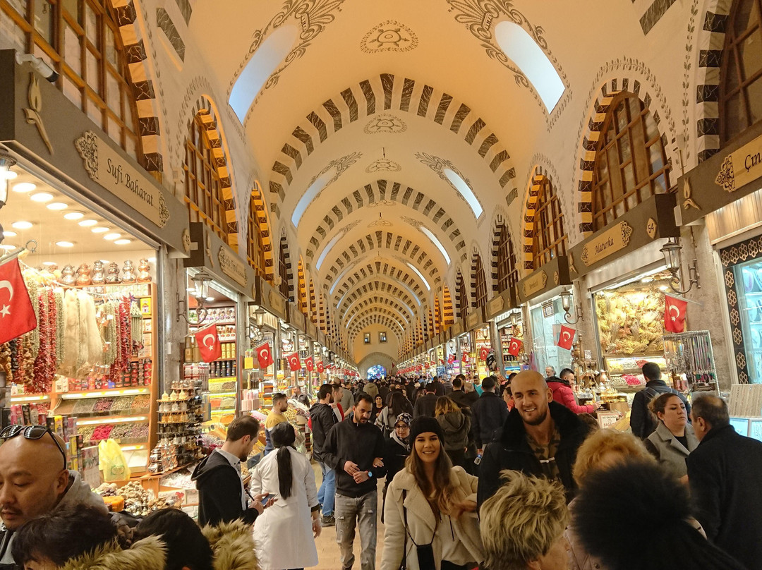 Egyptian Bazaar-马尔马里斯必去景点