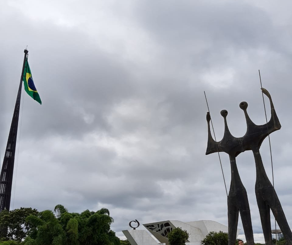 Mastro e Pavilhão Nacional-巴西利亚必去景点